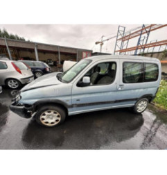 Compresseur clim PEUGEOT PARTNER 1 Photo n°10