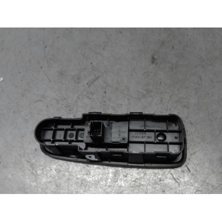 Interrupteur de leve vitre avant droit CITROEN C4 PICASSO 1