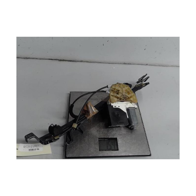 Moteur leve vitre avant gauche SEAT LEON 2