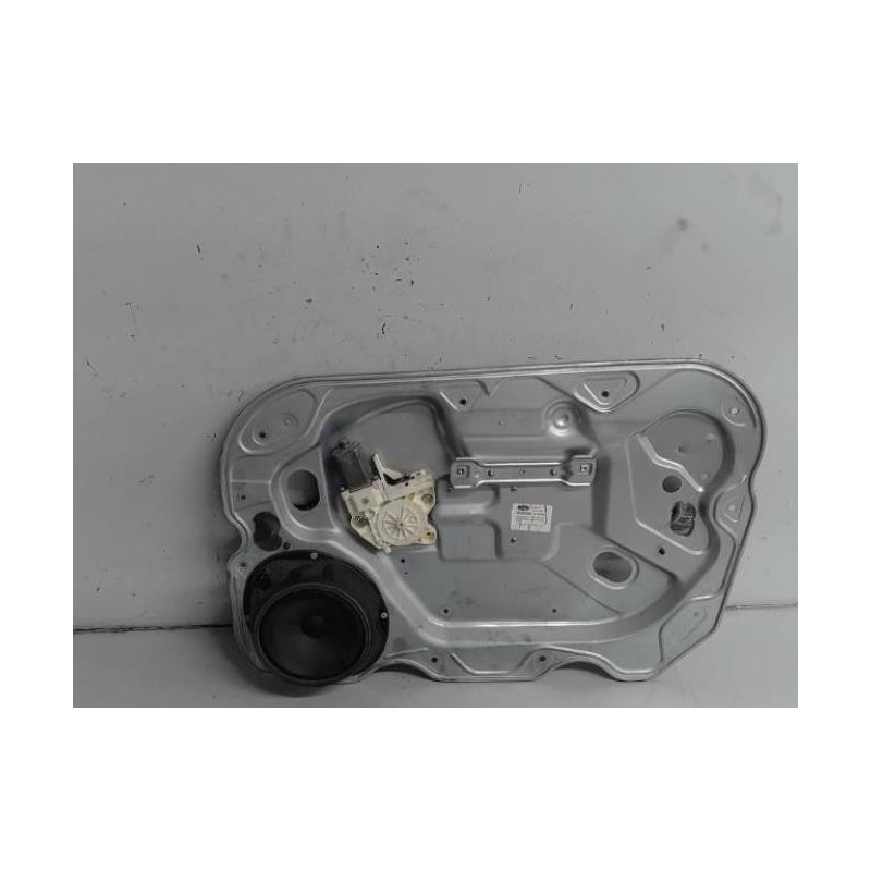 Moteur leve vitre avant droit FORD FOCUS 2