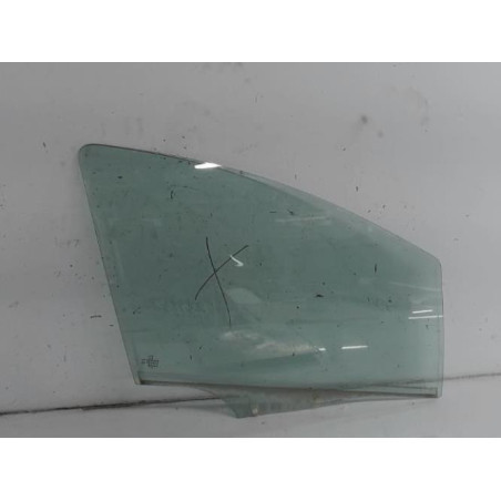 Vitre avant droit PEUGEOT 207 Photo n°1