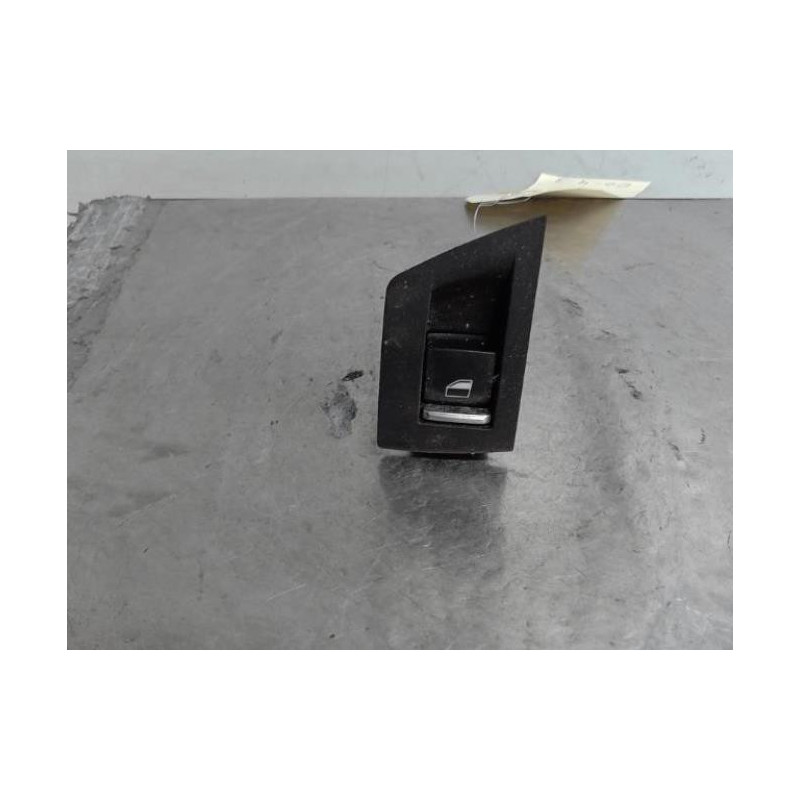 Interrupteur de leve vitre arriere gauche BMW SERIE 5 F10