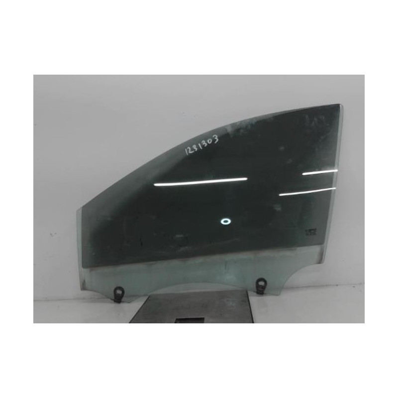 Vitre avant gauche RENAULT CLIO 3