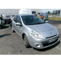 Vitre avant gauche RENAULT CLIO 3 Photo n°15