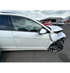 Attache ceinture arriere gauche VOLKSWAGEN GOLF 7 Photo n°8