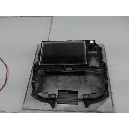 Ecran GPS RENAULT TRAFIC 3 COURT Photo n°1