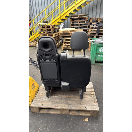 Siege avant droit (banquette double) RENAULT TRAFIC 3 COURT