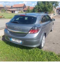 Compresseur clim OPEL ASTRA H Photo n°8