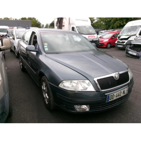 Optique avant principal gauche (feux)(phare) SKODA OCTAVIA 2 Photo n°1