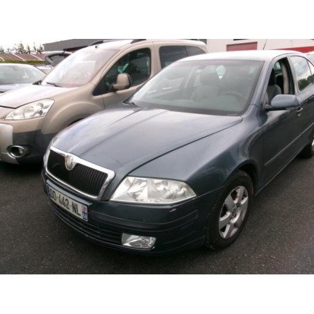 Optique avant principal gauche (feux)(phare) SKODA OCTAVIA 2