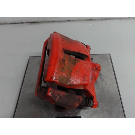 Etrier avant droit (freinage) SKODA OCTAVIA 3