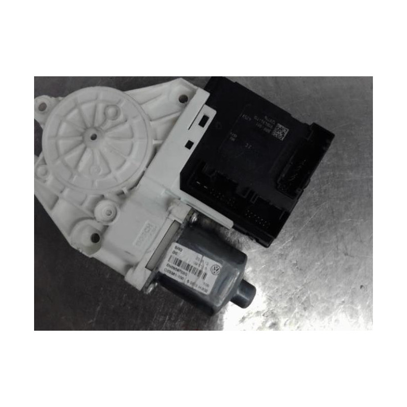 Moteur leve vitre arriere droit VOLKSWAGEN TIGUAN 1