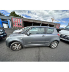 Porte avant gauche SUZUKI SWIFT 3 Photo n°6