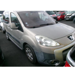 Attache ceinture avant droit PEUGEOT PARTNER 2 Photo n°3