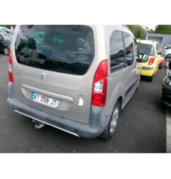 Attache ceinture avant droit PEUGEOT PARTNER 2 Photo n°4