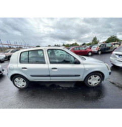 Feu arriere principal droit (feux) RENAULT CLIO 2 Photo n°11