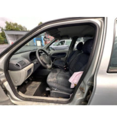 Feu arriere principal droit (feux) RENAULT CLIO 2 Photo n°12