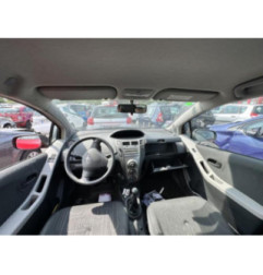 Pompe de direction TOYOTA YARIS 2 Photo n°14