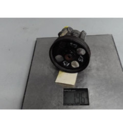 Pompe de direction RENAULT LAGUNA 2 Photo n°1