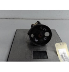 Pompe de direction RENAULT LAGUNA 2 Photo n°1