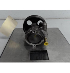 Pompe de direction RENAULT LAGUNA 2 Photo n°4