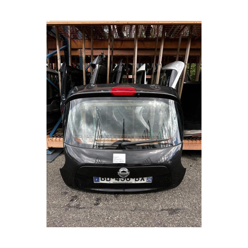 Malle/Hayon arriere NISSAN JUKE 1