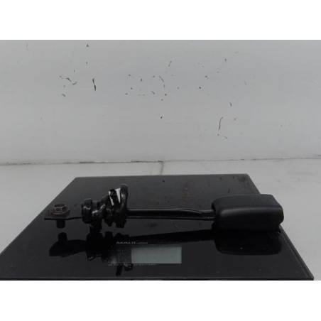 Attache ceinture avant gauche NISSAN JUKE 1 Photo n°1