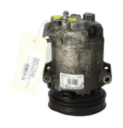 Compresseur clim RENAULT SCENIC 2 Photo n°1