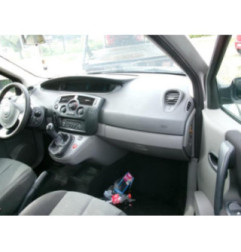 Compresseur clim RENAULT SCENIC 2 Photo n°9
