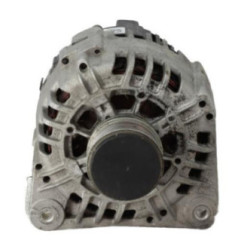 Alternateur AUDI A4 2 Photo n°1