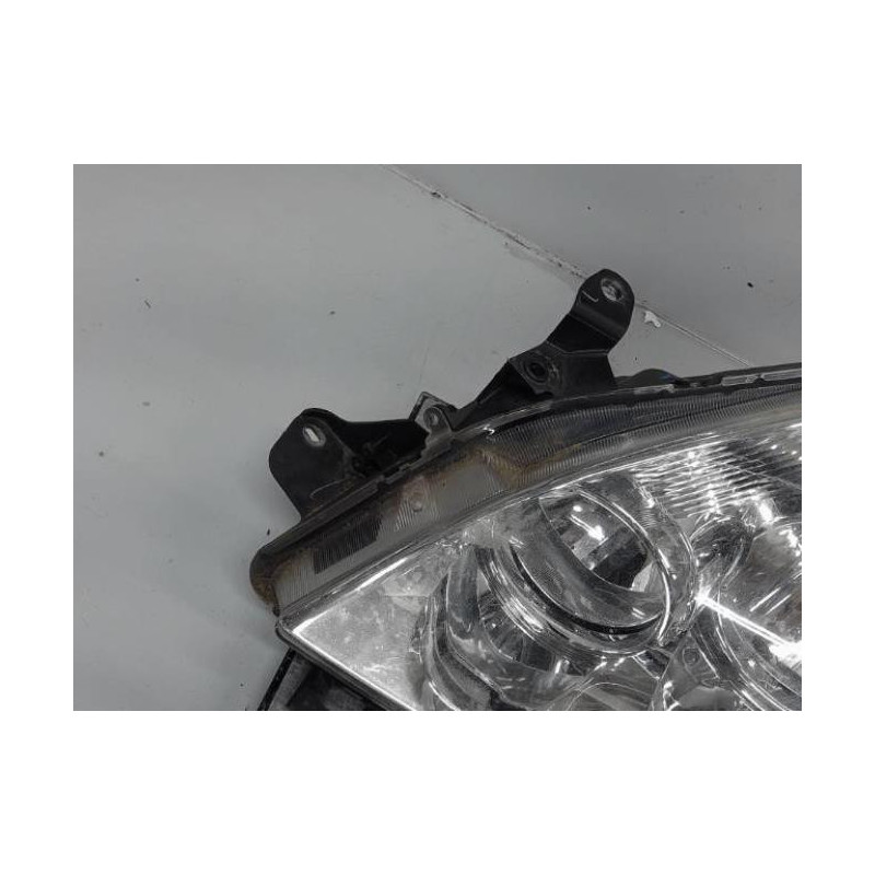 Optique avant principal gauche (feux)(phare) TOYOTA COROLLA VERSO 2