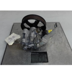 Pompe de direction TOYOTA COROLLA VERSO 2 Photo n°1