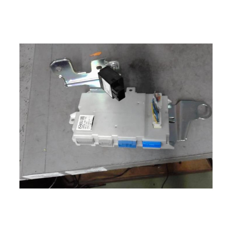 Boitier BSI MAZDA 3 2