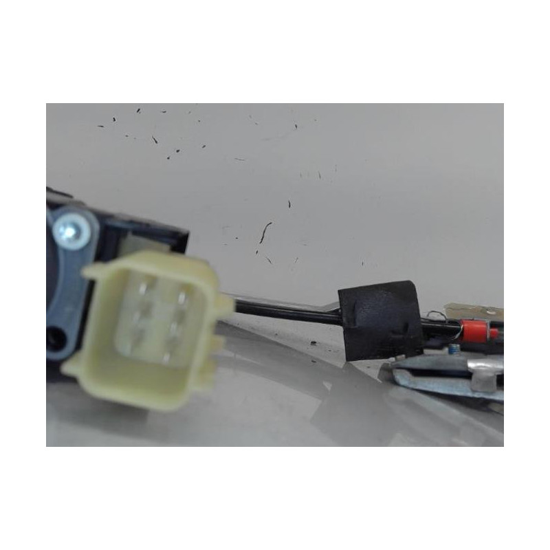 Moteur leve vitre avant gauche FORD FIESTA 6