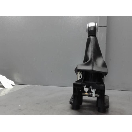 Levier de vitesses PEUGEOT 208 1