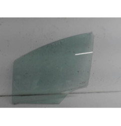 Vitre avant gauche CITROEN C3 2 Photo n°1