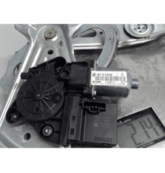 Moteur leve vitre avant droit RENAULT MEGANE 3 Photo n°1