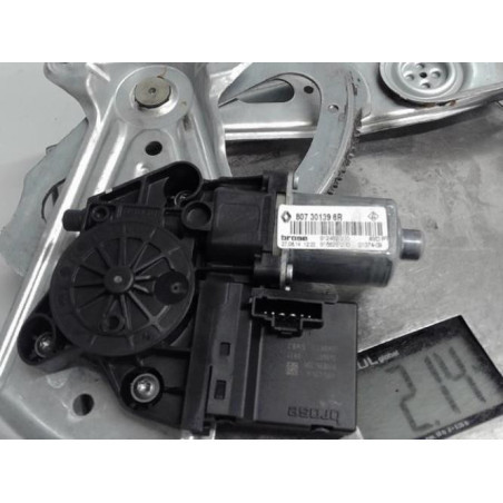 Moteur leve vitre avant droit RENAULT MEGANE 3 Photo n°1