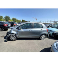 Compteur TOYOTA YARIS 2 Photo n°18