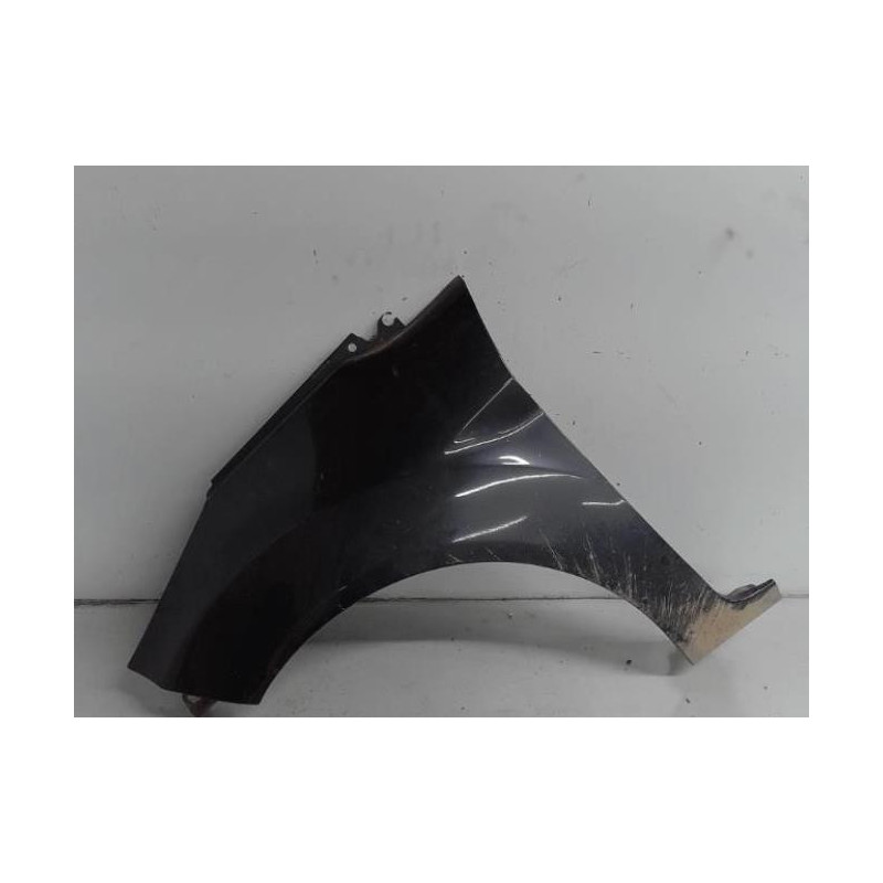 Aile avant gauche FORD FIESTA 6