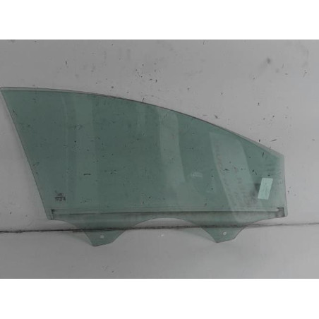 Vitre avant gauche FORD FOCUS 3