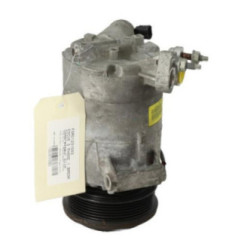 Compresseur clim FORD FOCUS 3 Photo n°4