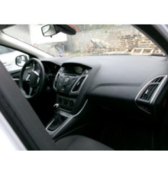 Compresseur clim FORD FOCUS 3 Photo n°14