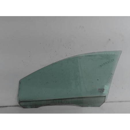 Vitre avant droit FORD FOCUS 2