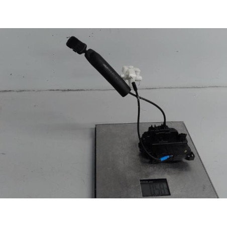 Serrure avant droit RENAULT MEGANE 3 Photo n°1