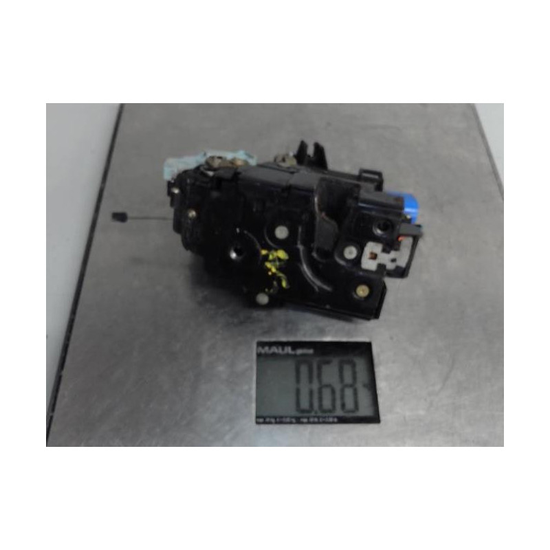 Serrure avant gauche SKODA OCTAVIA 1