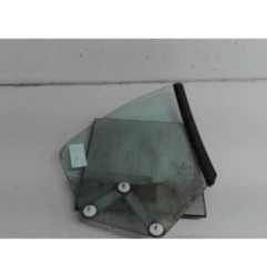 Vitre arriere gauche PEUGEOT 206 Photo n°1