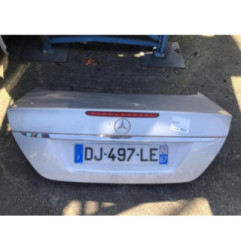 Malle/Hayon arriere MERCEDES CLASSE E 211 Photo n°1