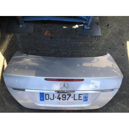 Malle/Hayon arriere MERCEDES CLASSE E 211