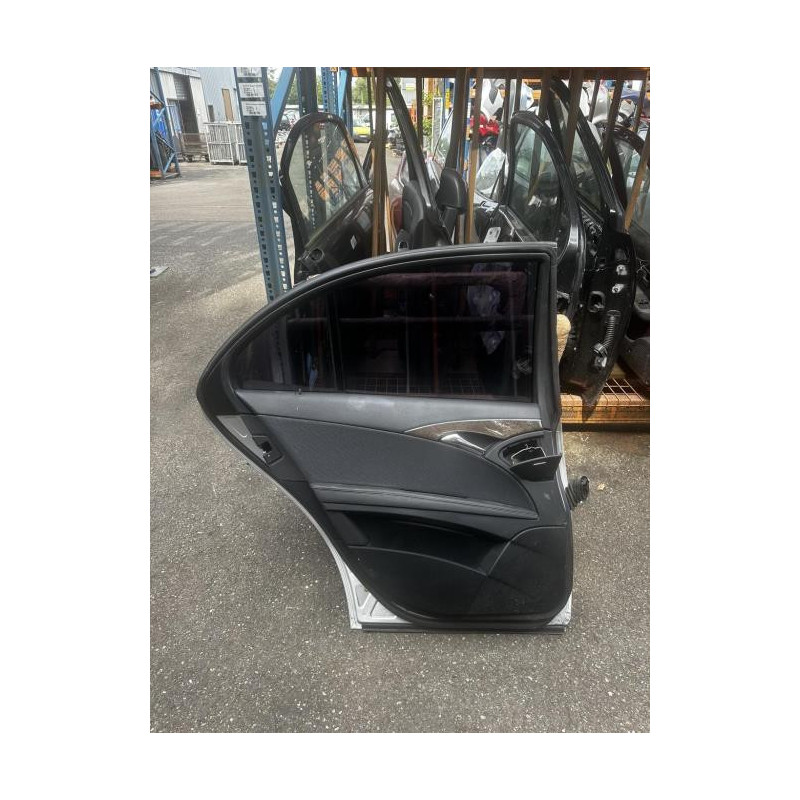 Porte arriere gauche MERCEDES CLASSE E 211